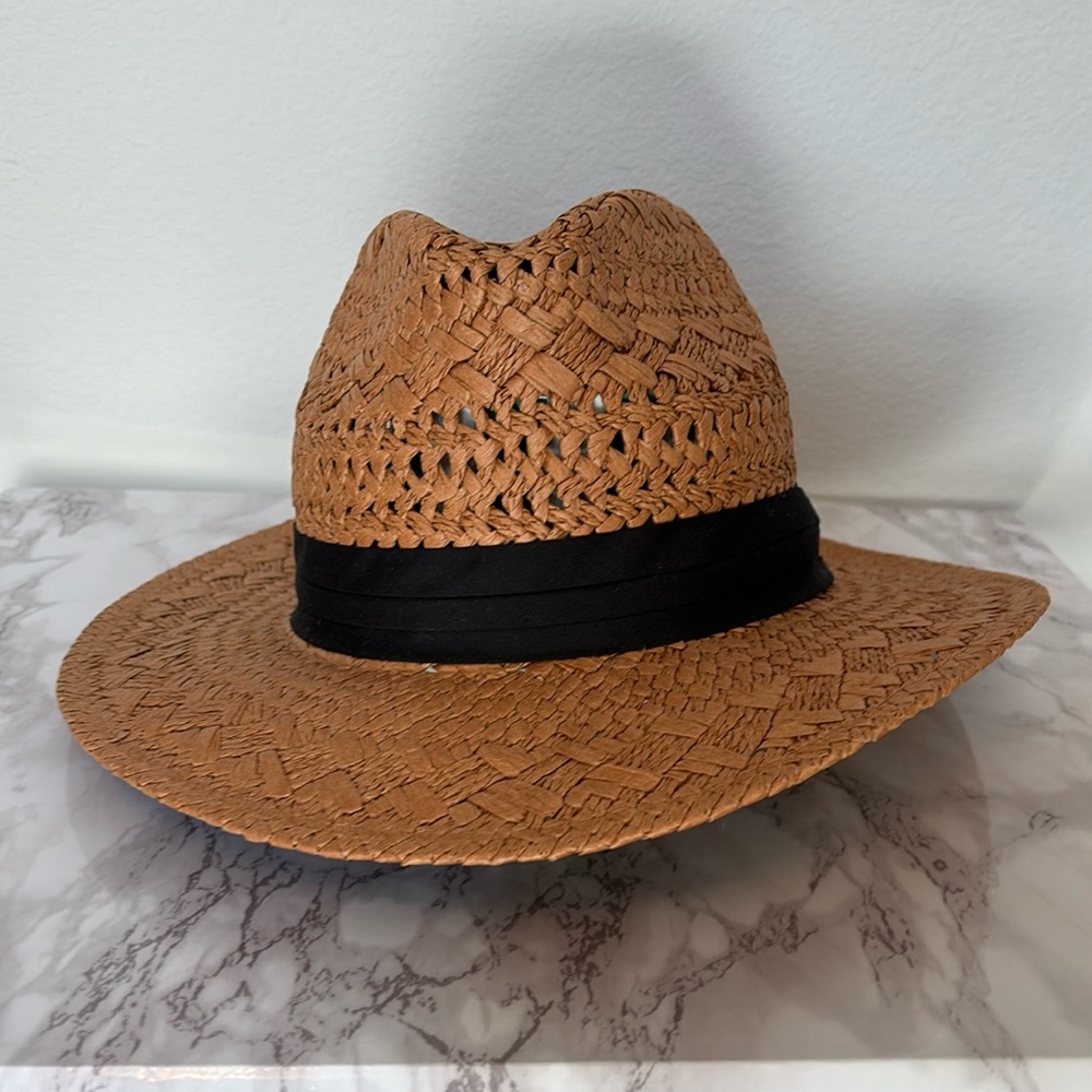 Macchia di Ruggine Tan straw sun hat with black band